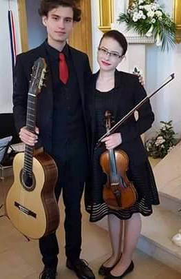 Antonio Kolovrat (gitara) i Edita Kolovrat (violina)
