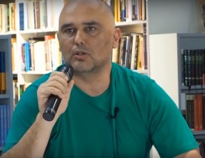 Mato Kutlić (veganski aktivist u mirovini i programer)